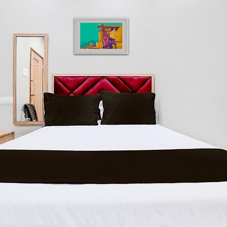 Super Hotel O Divine Fine Dine Lodging And Boarding Kalyān Εξωτερικό φωτογραφία