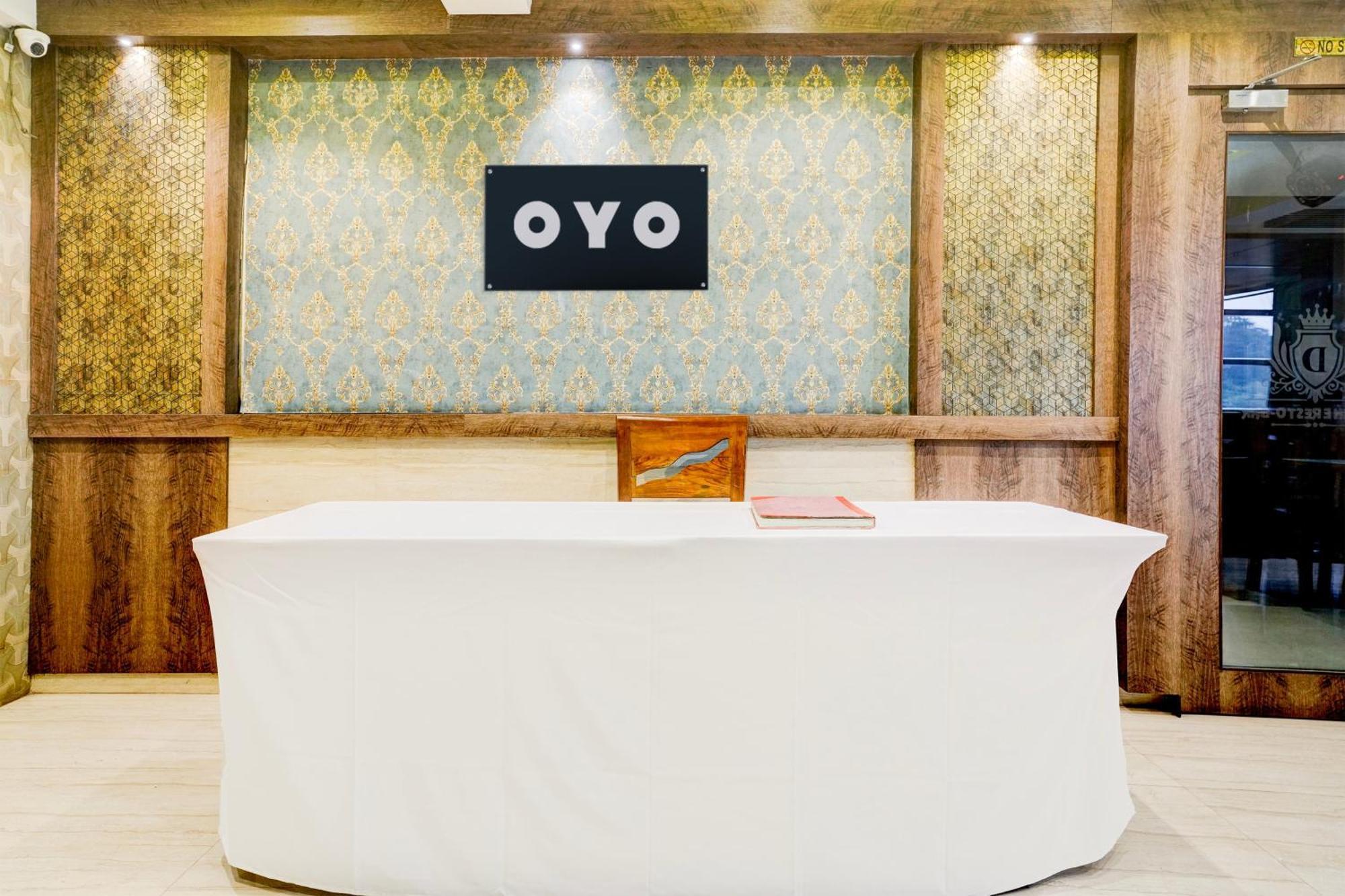 Super Hotel O Divine Fine Dine Lodging And Boarding Kalyān Εξωτερικό φωτογραφία